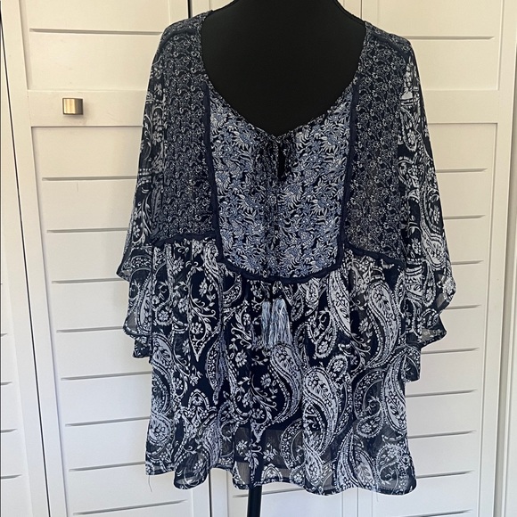 Knox Rose Tops - Knox Rose Navy Blue and White Paisley Peasant Boho Tunic Sz M